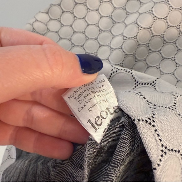 Women’s Leota Gray patterned Pencil Skirt Knee-Length Workwear size medium M - Picture 2 of 4